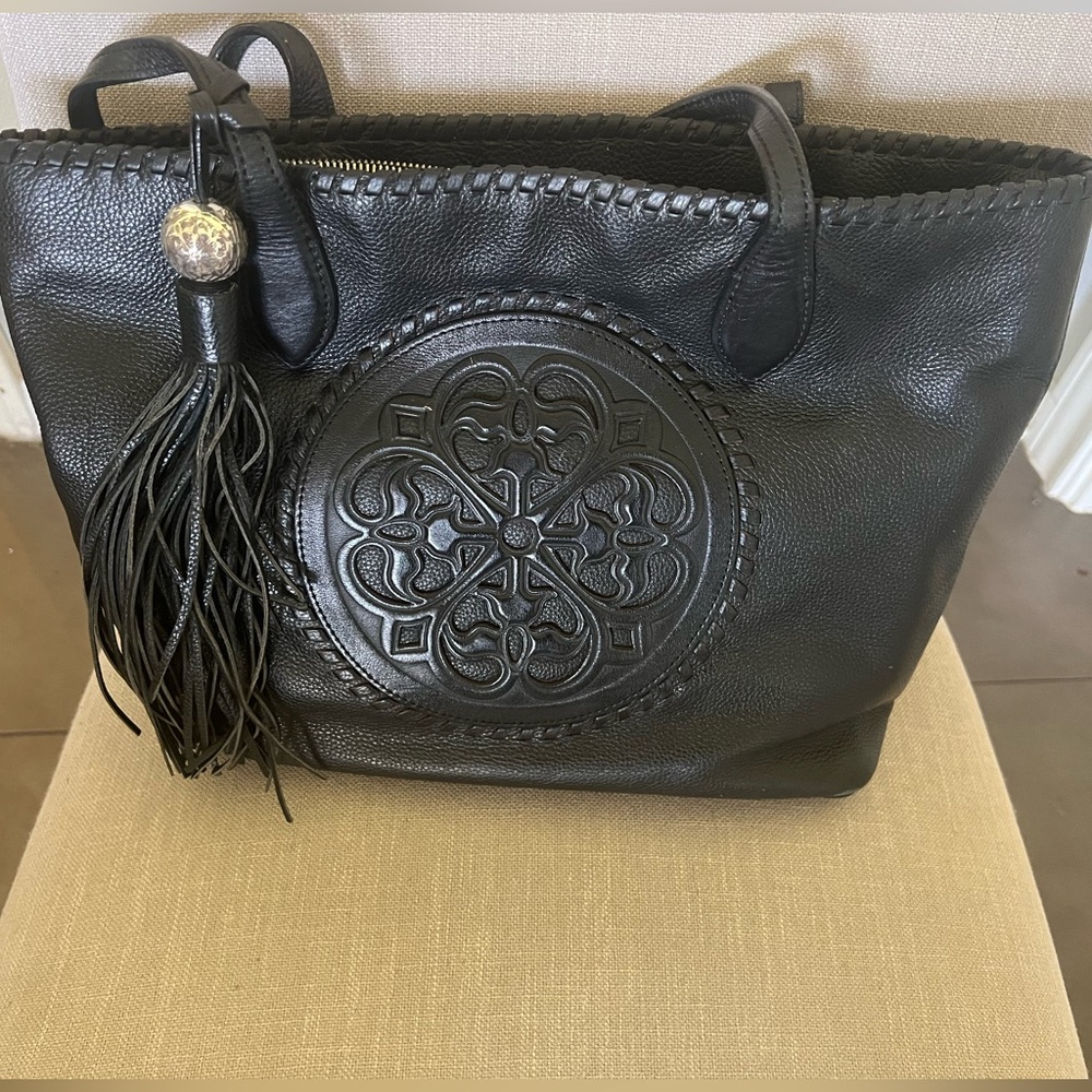 BRIGHTON FERRARA COLLECTION BLACK EMILIA MEDALLION TOTE PURSE with tassle